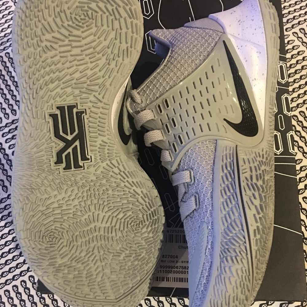 Kyrie Low 2 TB
